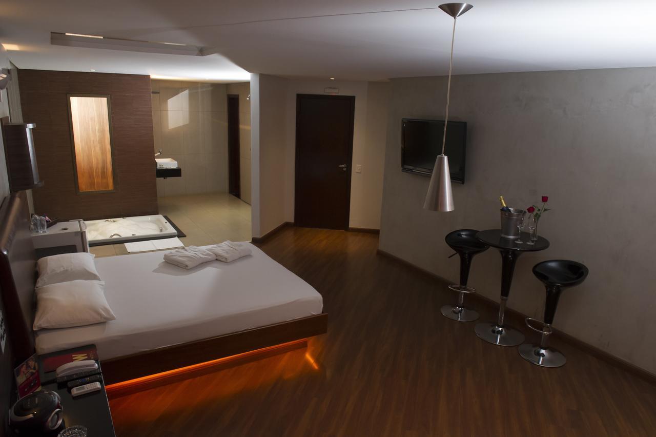 W Motel (Adults Only) Congonhas  Esterno foto